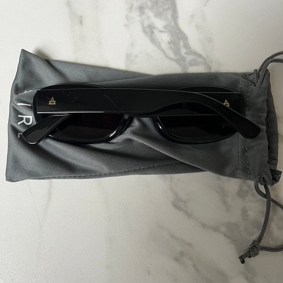 New Aire Sunglasses Calisto - Black - Picture 2 of 4